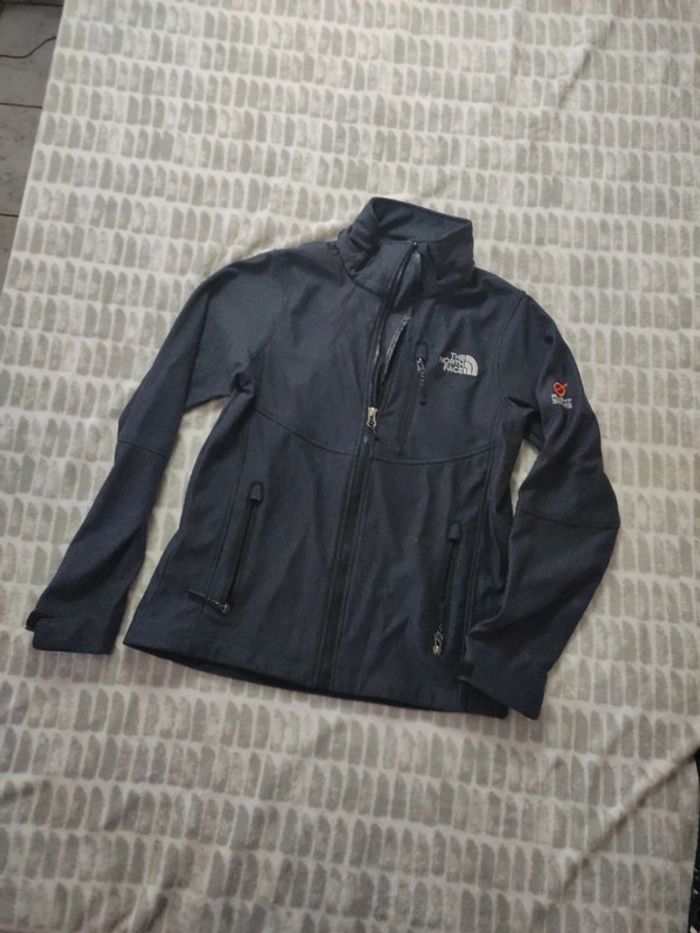 Veste polaire gris noir The North face taille M - photo numéro 1