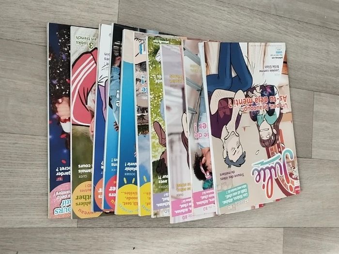 Lot de 10 magazines Julie années2024 L092  7608945354 - photo numéro 2