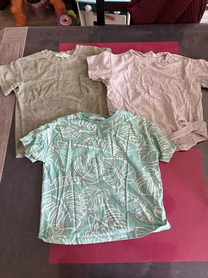 Lot tee-shirts 4 ans - photo numéro 7