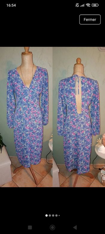 Robe manches longues Dos Nu motif fleurs 
