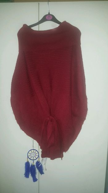 Pull col roulé rouge