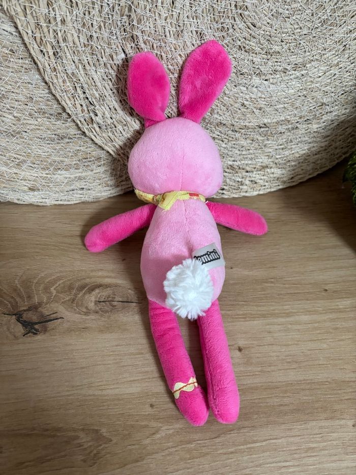 Neuf doudou lapin rose bandana jaune grelot jemini - photo numéro 3