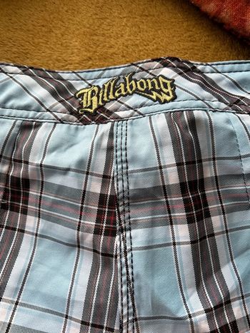 Billabong short de plage bernuda taille 33