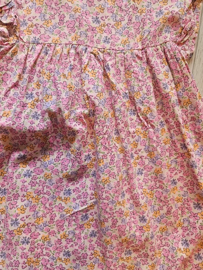 Robe manches courte liberty primark 6/7 ans - photo numéro 4