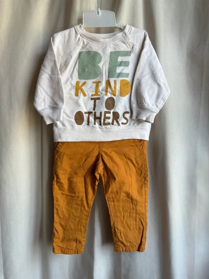 Ensemble 2 pièces  12 mois