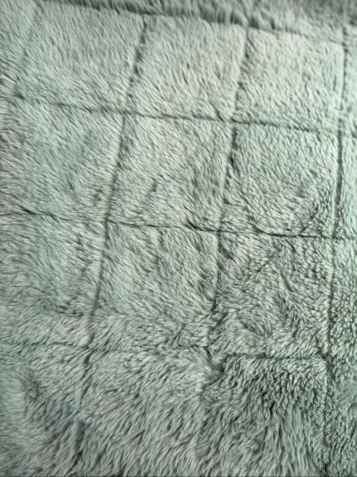Couverture 150x200 cm comme neuve - photo numéro 2