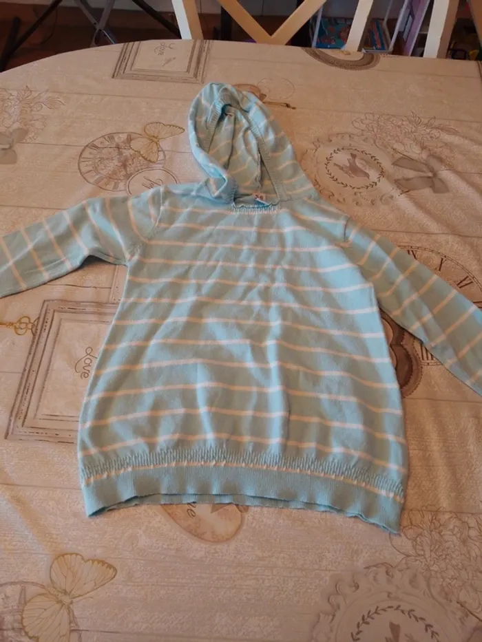 Pull fin 5/6 ans - photo numéro 2