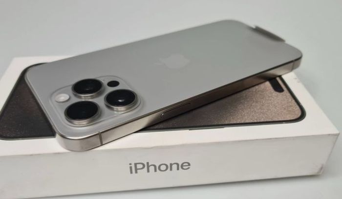 I p ho n e 15 pro max - photo numéro 2
