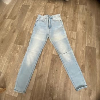 Pantalon bleu stradivarius