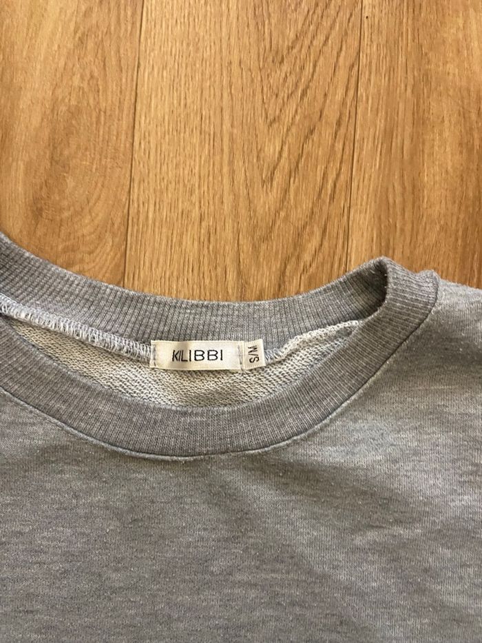 Sweat gris à volants S/M - photo numéro 6