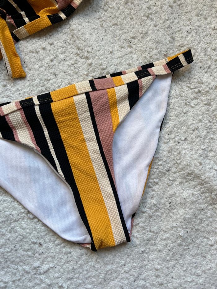 Maillot de bain deux pièces - photo numéro 2