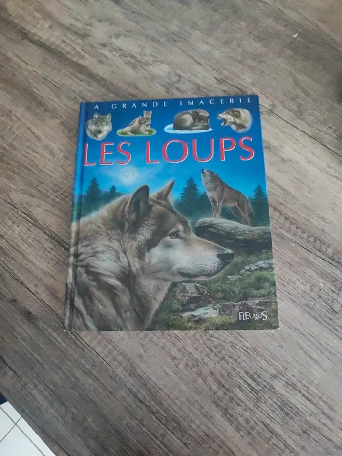 Livre "La grande imagerie - Les loups"