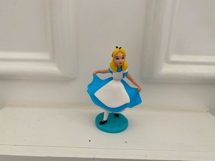 Figurine Alice au pays des merveilles