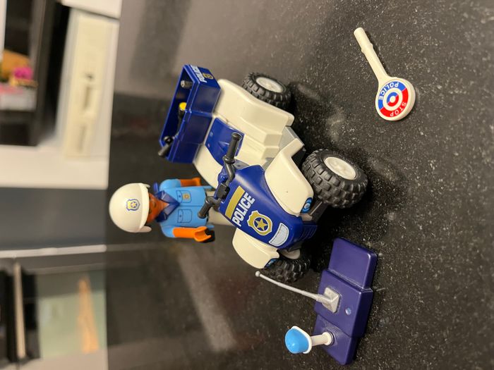 Playmobil Police – Quad de patrouille + policier & accessoires - photo numéro 5