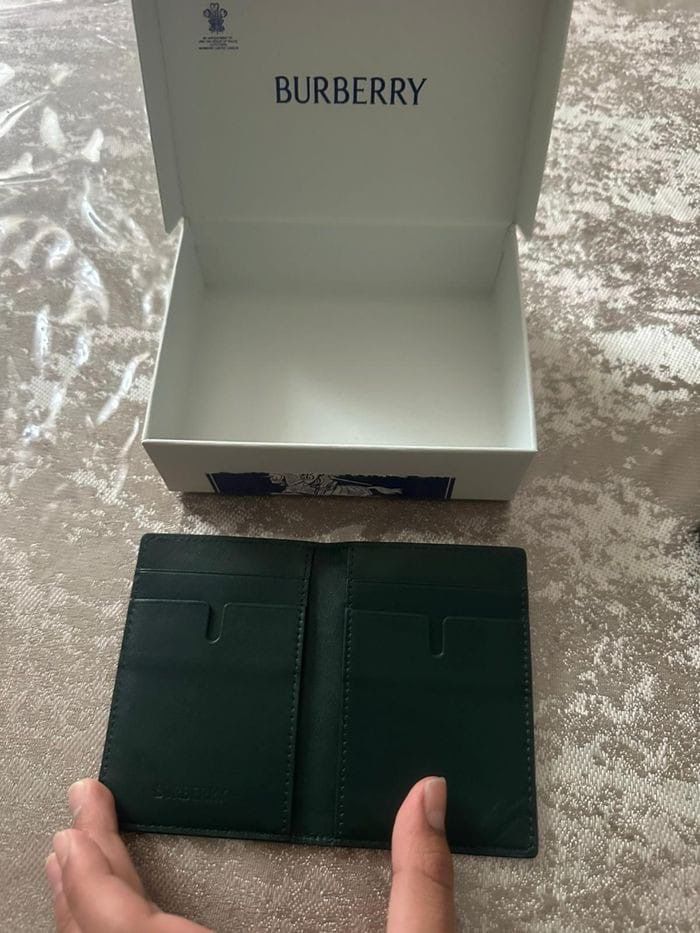 Portefeuille Burberry - photo numéro 5