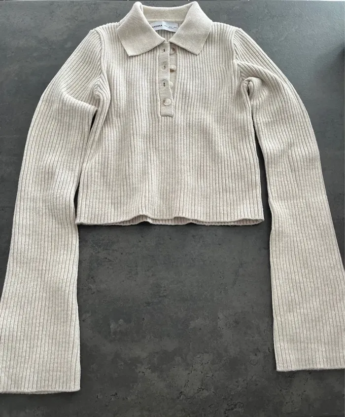 Pull beige Bershka