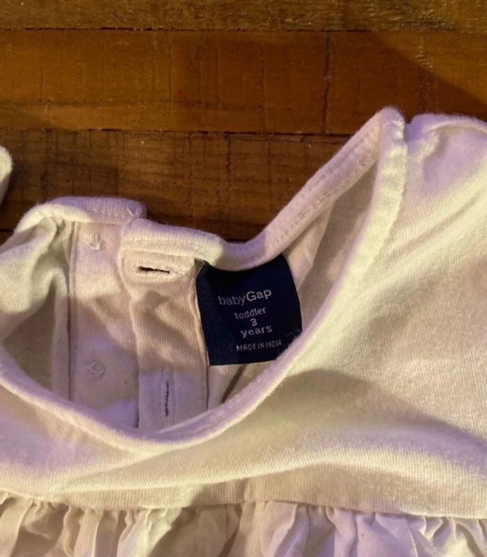 Robe gap blanche dentelle - photo numéro 2