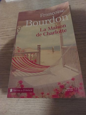 Livre française bourdon la maison de Charlotte 