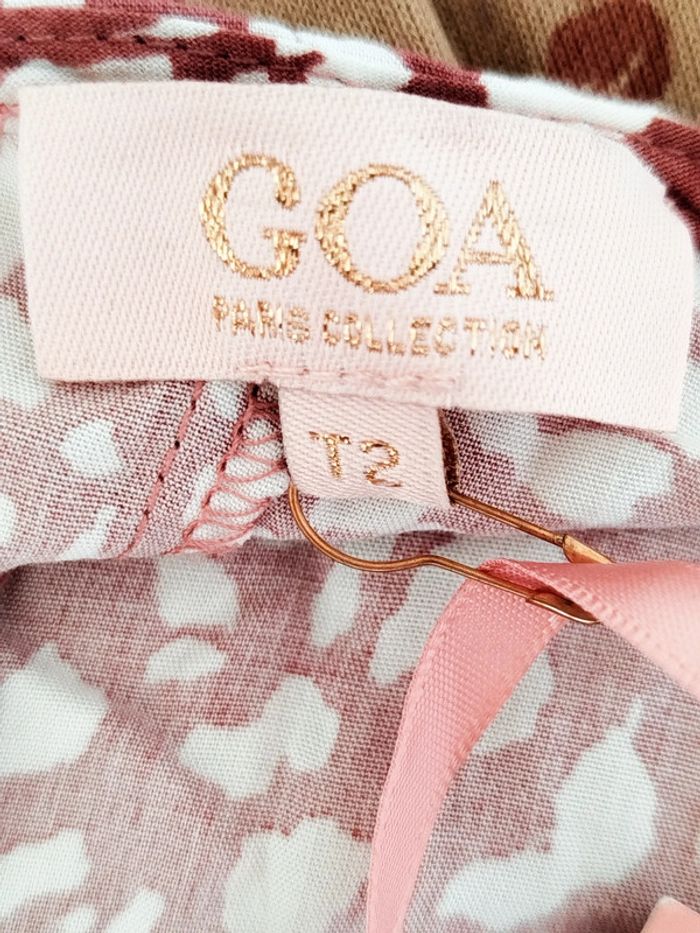 Robe Goa neuve avec étiquette, imprimé tache léopard, col V, manches 3/4, taille 2, volantée - photo numéro 6