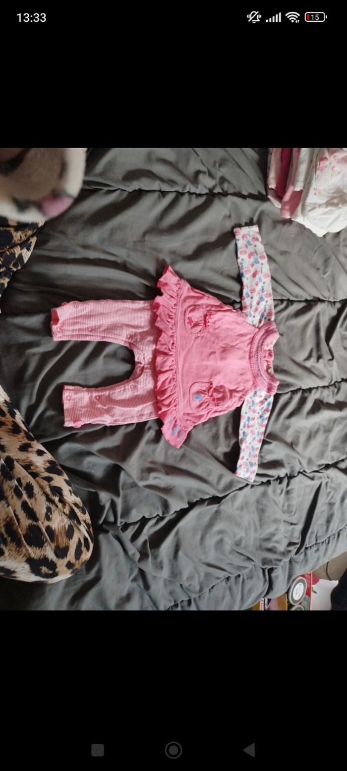 Ensemble bébé fille taille 6 mois