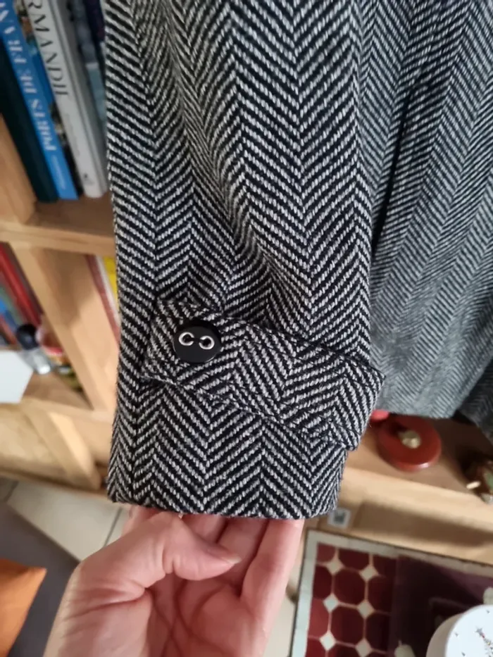 Veste neuve à chevrons taille L - photo numéro 3