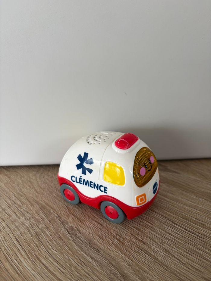 Tut tut bolide - photo numéro 1