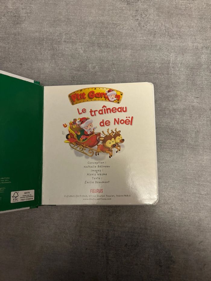 Livre, petit garçon, le traîneau de Noël - photo numéro 2