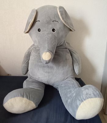 Peluche Éléphant