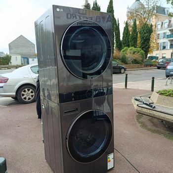 Colonne machine à laver LG 18kget sèche linge 17kg