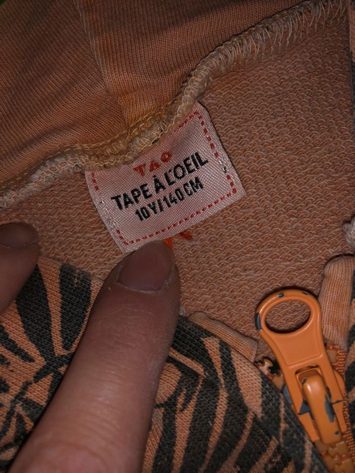 Gilet a capuche - photo numéro 2