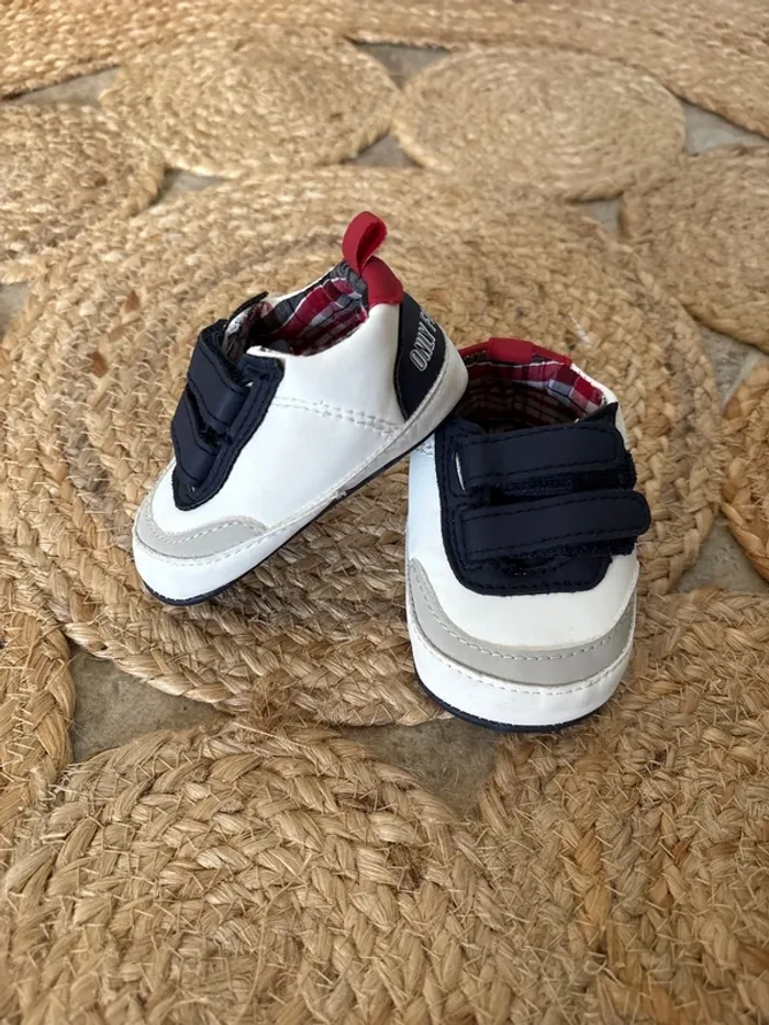Chaussures bébé Tape à l’œil 3/6 mois