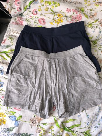 Lot 2 shorts en coton