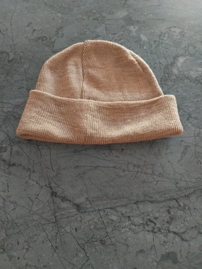 Bonnet - photo numéro 3