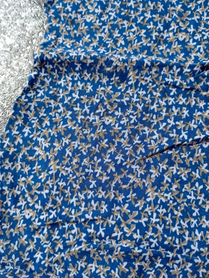 Robe 👗 légère 8 ans - photo numéro 4