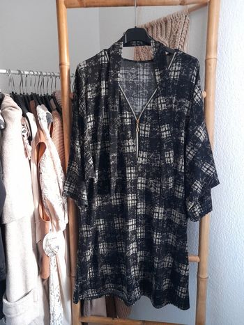 Robe fluide avec ceinture taille unique