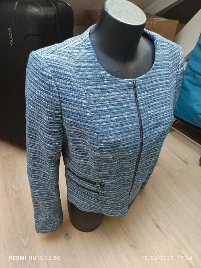 Magnifique veste chic naf naf taille 44 - photo numéro 2