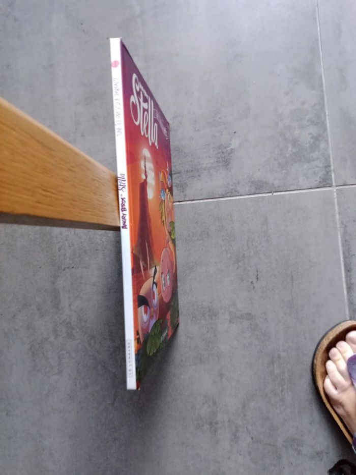 Livre BD Angry Birds Stella - photo numéro 3
