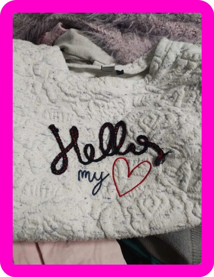 Pull taille 7/8 ans en très bon état marque 3 pommes - photo numéro 3