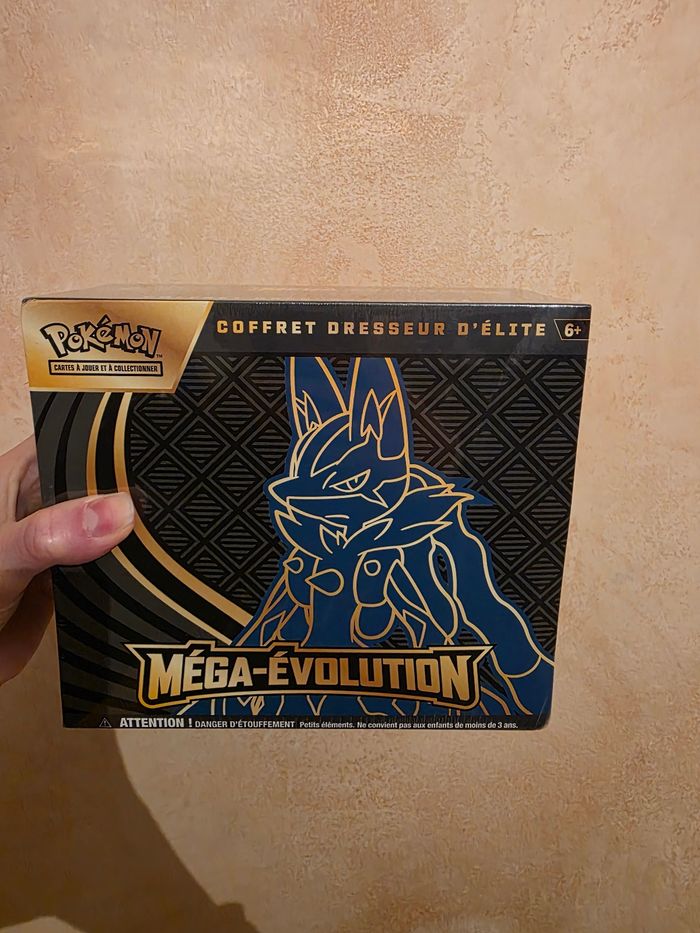Coffret pokemon etb méga evolution
