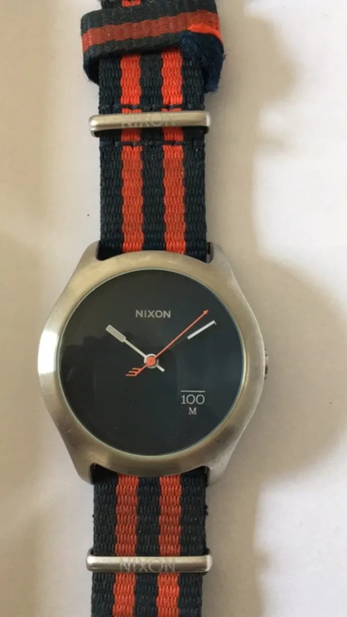 Montre homme Nixon - photo numéro 2