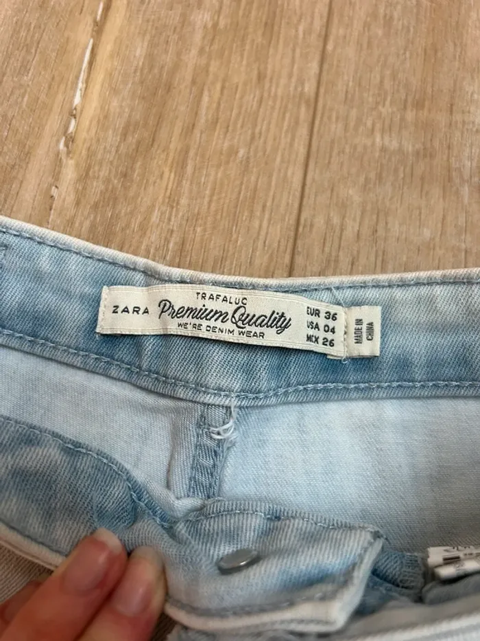 Short taille haute Zara - photo numéro 2