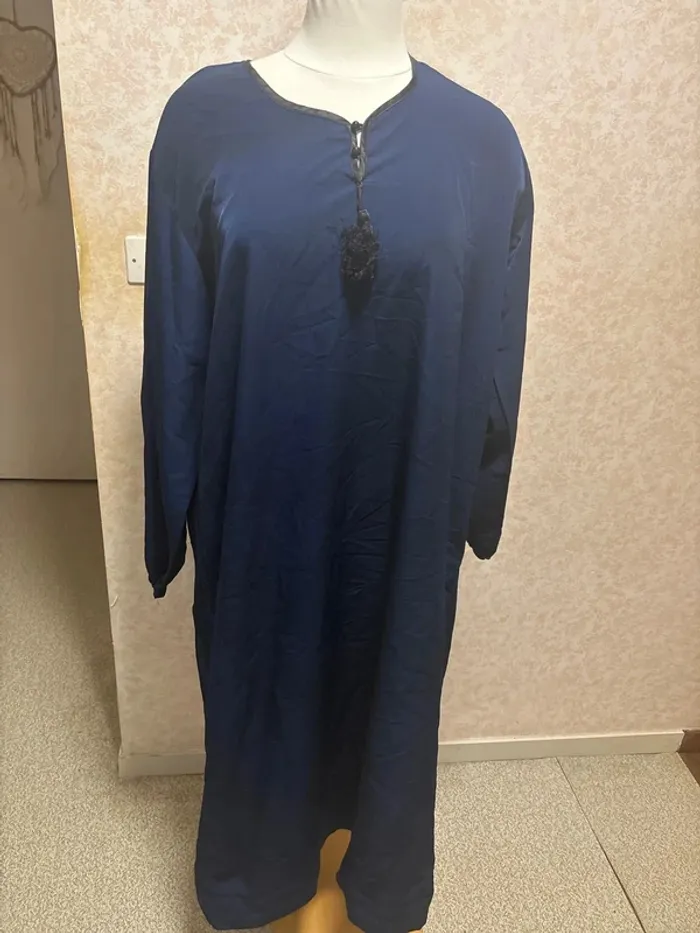Abaya taille 40 marque alhaya