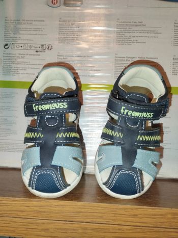Sandales garçon taille 18