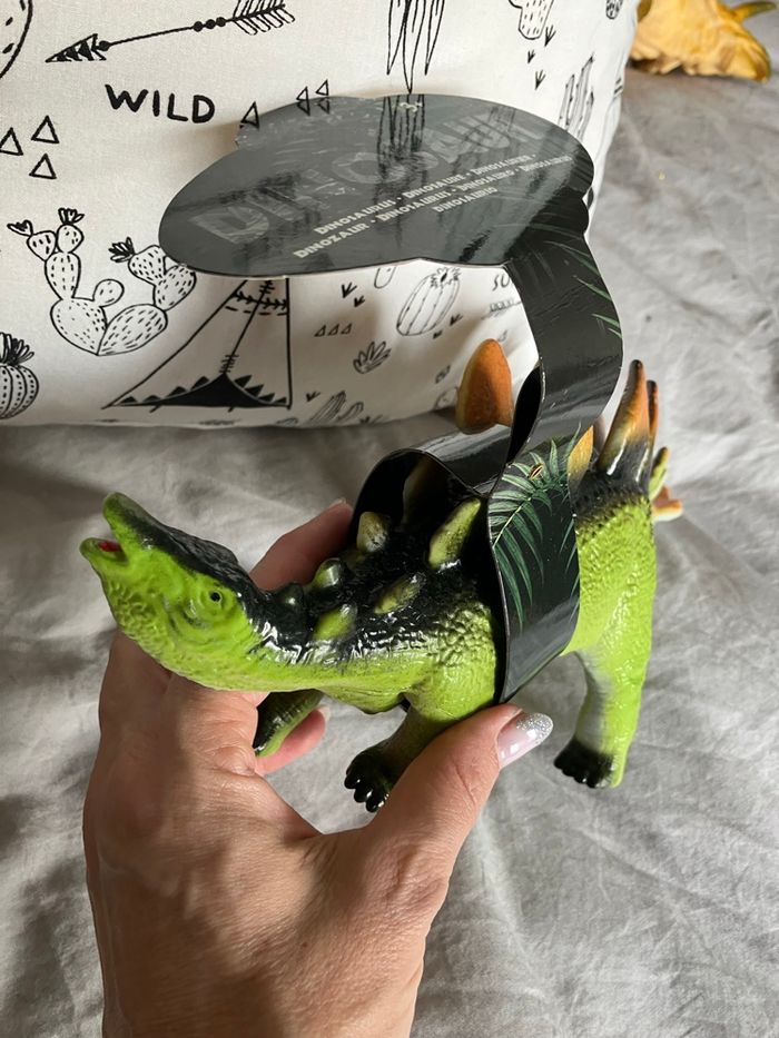 Dinosaure stégosaure 32 cm - photo numéro 2