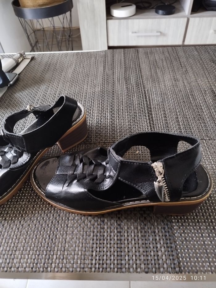Chaussures femme noire - photo numéro 2