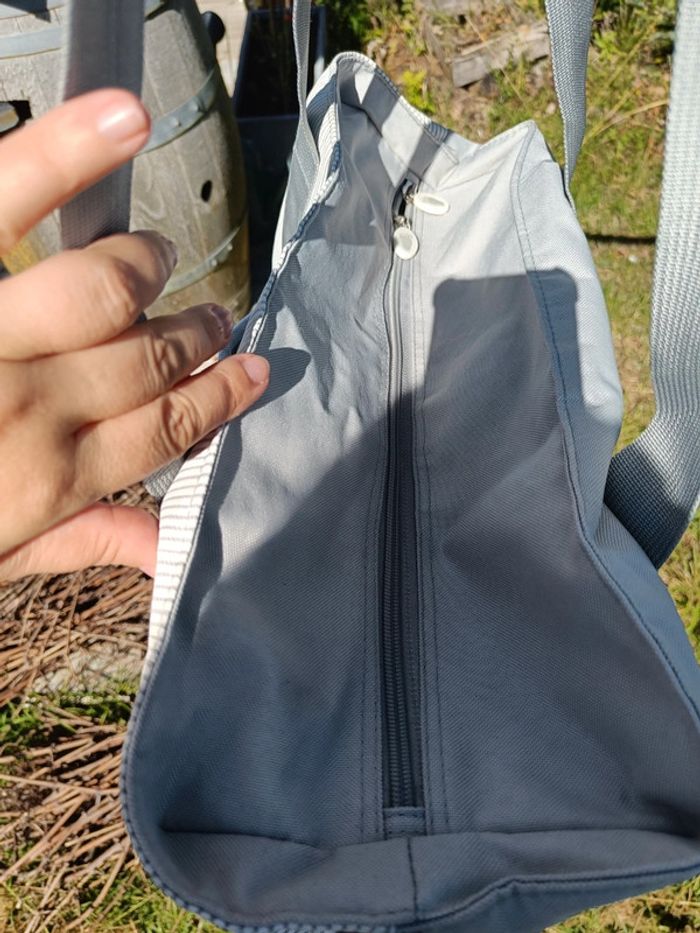 Grand sac gris et blanc - photo numéro 3