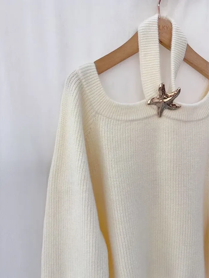 Pull beige étoilé col dénudé tendance laine - photo numéro 2