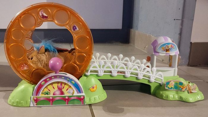 Grande roue fête foraine Furry Frenzies/Zhu-zhu pets