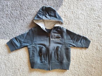 Gilet zippé à capuche 12 mois