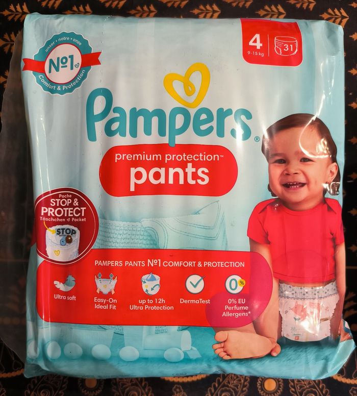 Pampers pants taille 4